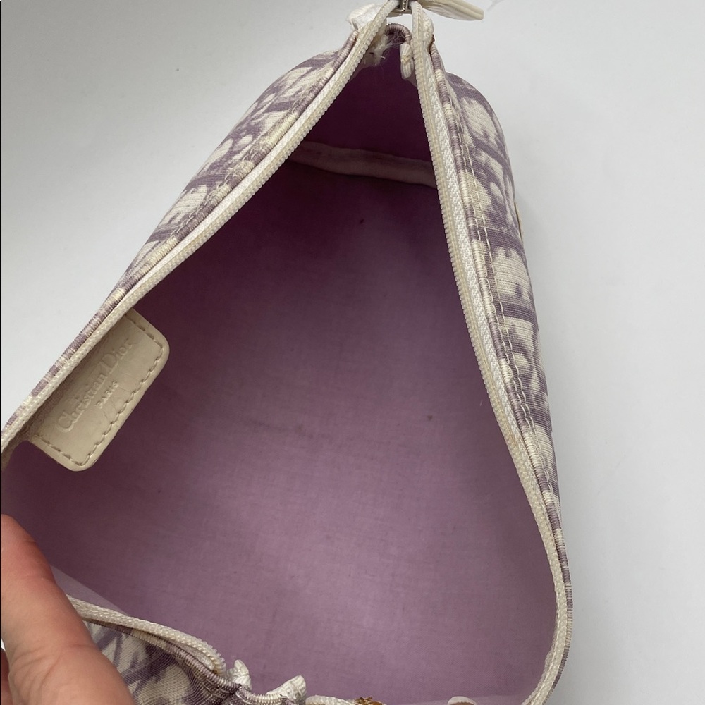 Dior Purple and Cream Cosmetic Case - Picture 12 of 12